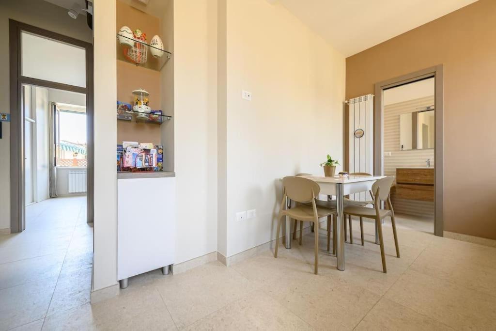 House Melina Apartment Napoli Bagian luar foto